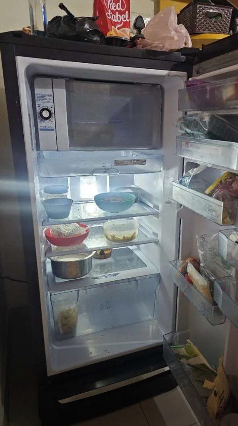 GODREJ SINGLE DOOR FRIDGE