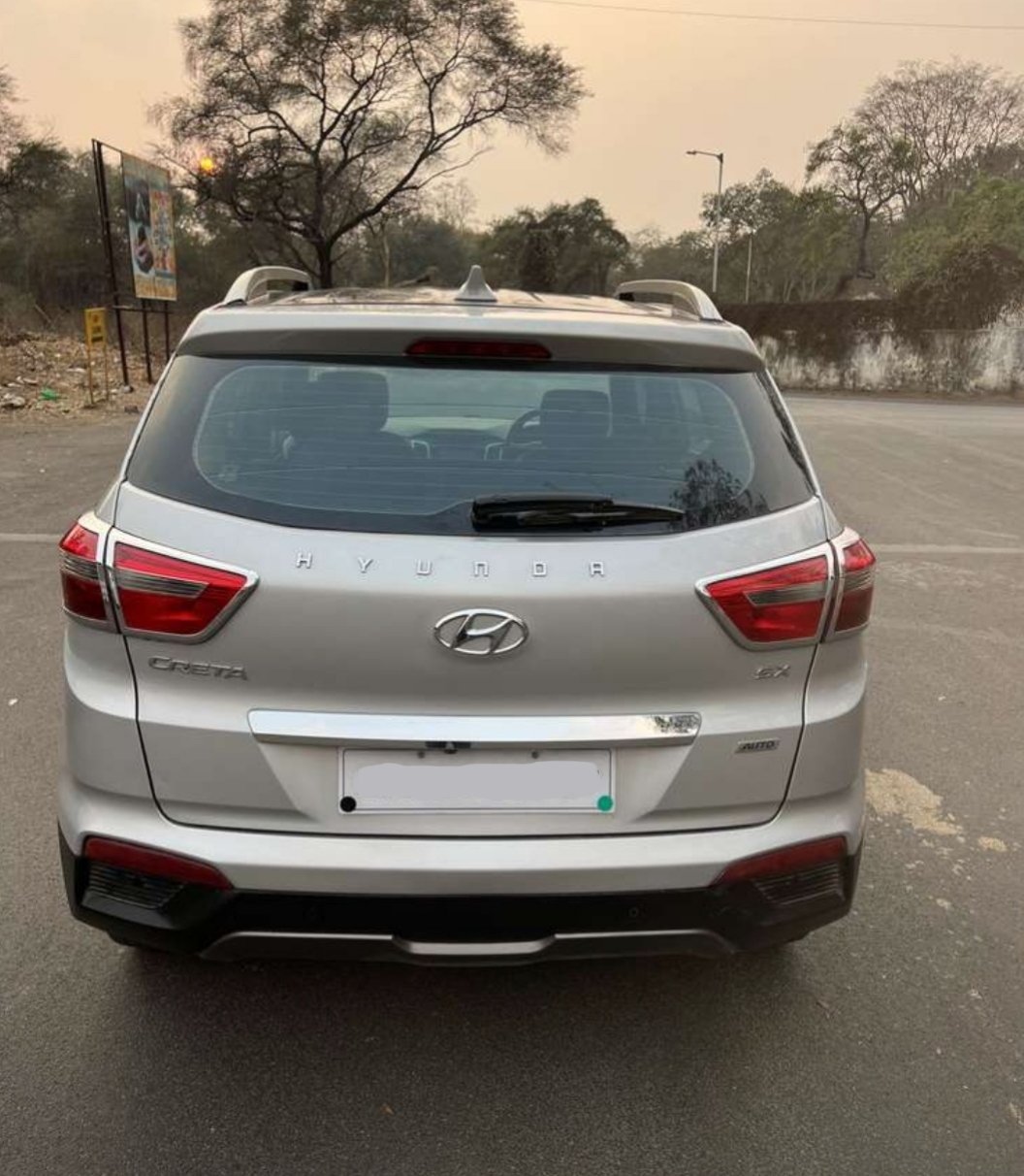HYUNDAI CRETA 1.6 CRDI SX PLUS AT DUAL TONE