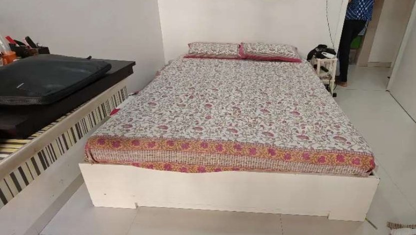 Double Bed with Box Storage - Excellent Condition