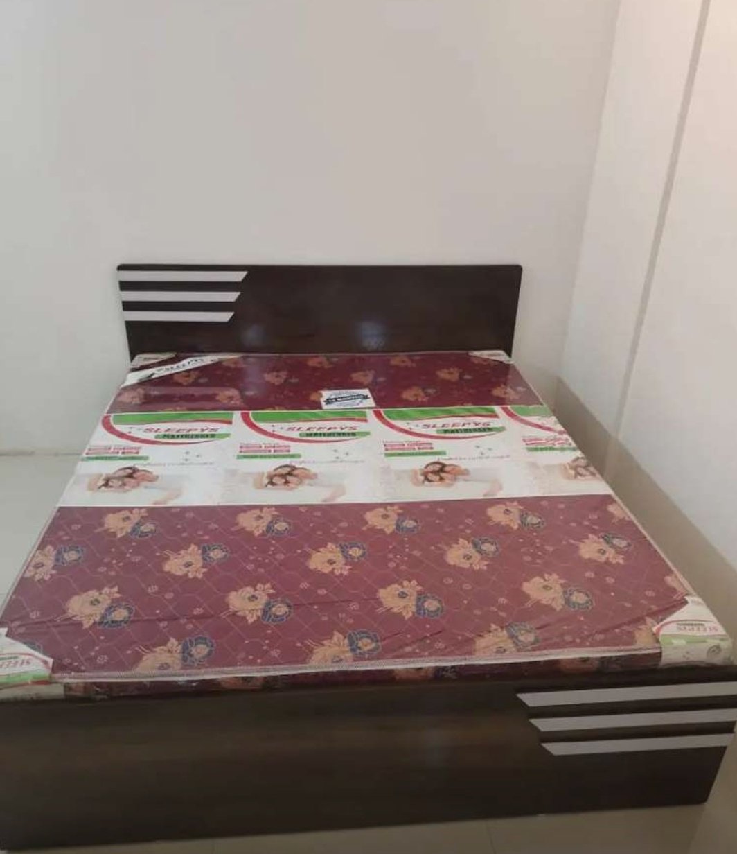 Storage bed wooden with mattress