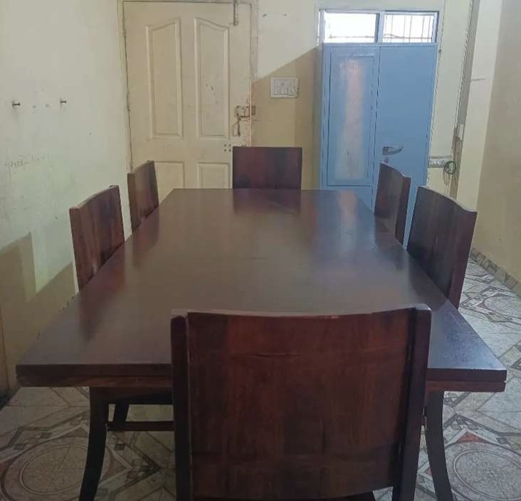 Sheesham Wood 6 Seater Dining Table