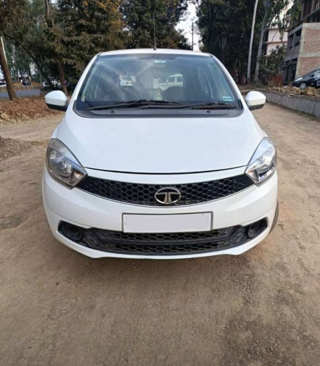 Tata Tiago XZ Petrol