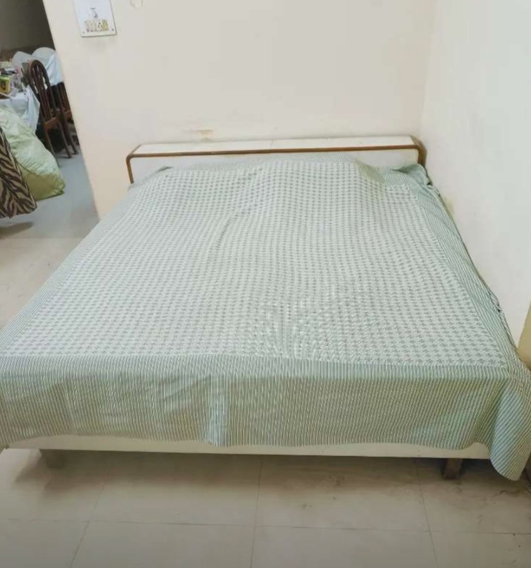 King size double bed