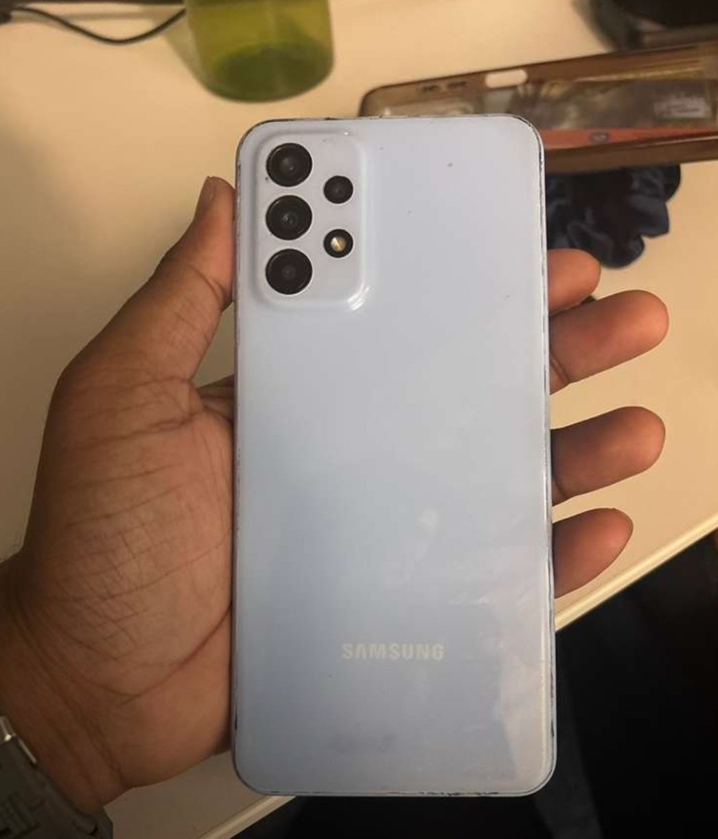Samsung A23