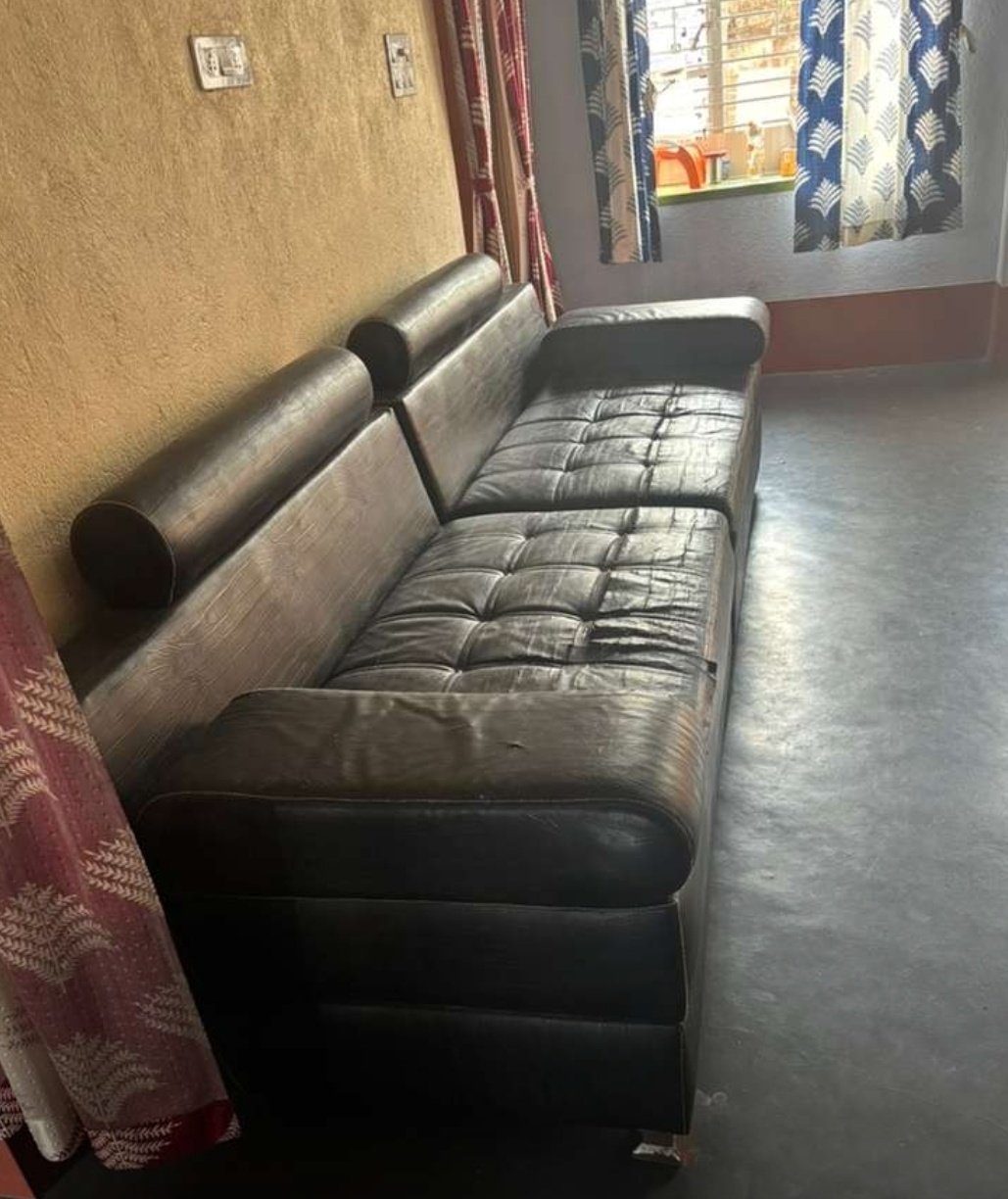 Leatheree L Shape sofa