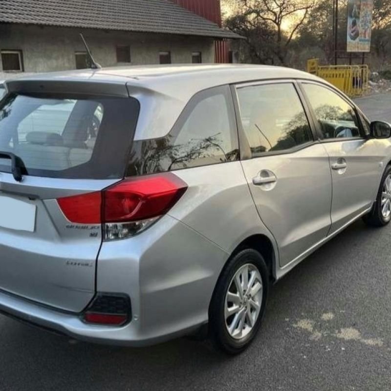 HONDA MOBILIO (2013)